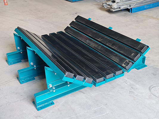 Uhmwpe Chống mài mòn Băng tải Tác động Giường Tác động Giá đỡ cho Băng tải