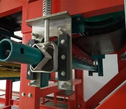 Hợp kim Máy làm sạch băng tải thứ cấp Hợp kim Polyurethane cao cấp 2200mm