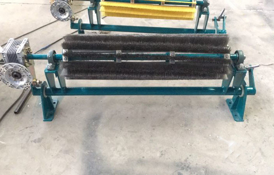 Máy làm sạch vành đai bàn chải quay có động cơ thứ cấp để khai thác than